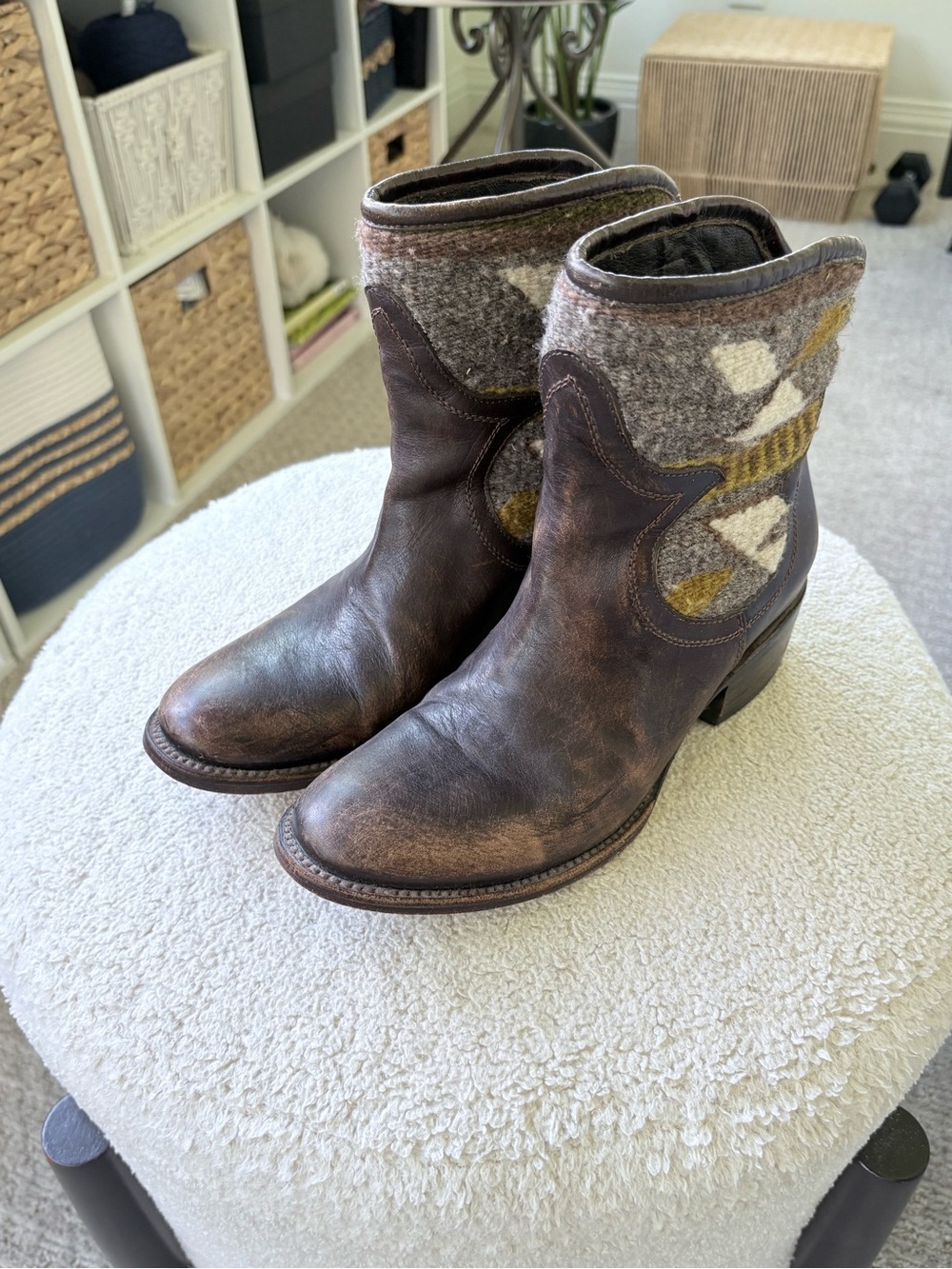 Freebird By Steven Cablo Brown Blanket Leather ankle boot 8M